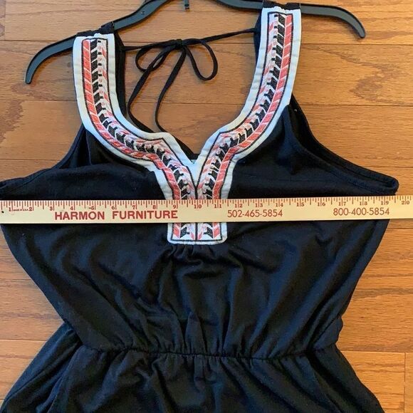 M Fasis XL Romper with embroidery detail around the neck/front. - Picture 9 of 13